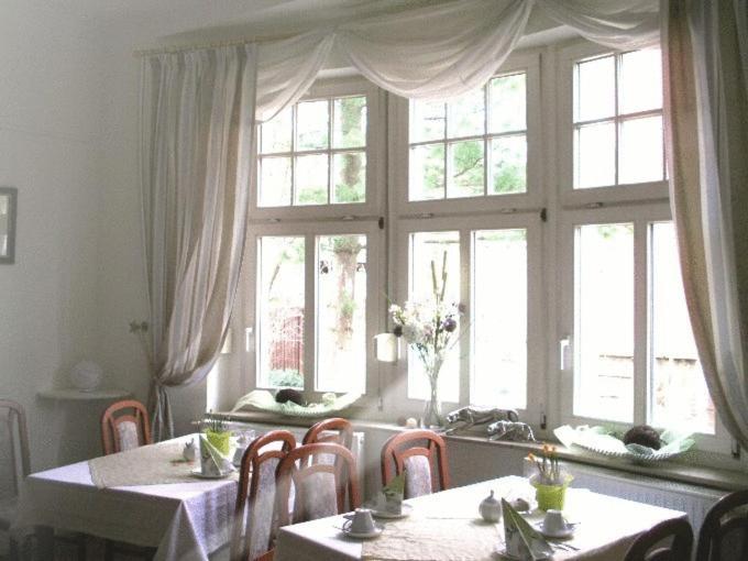 ראדבול Hotel Villa Constantia מראה חיצוני תמונה